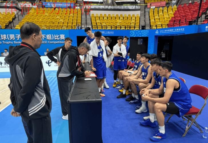 轻松拿下胜利!广东U22男篮大胜27分,挺进四强! 轻松拿下胜利!广东U22男篮大胜27分,挺进四强!